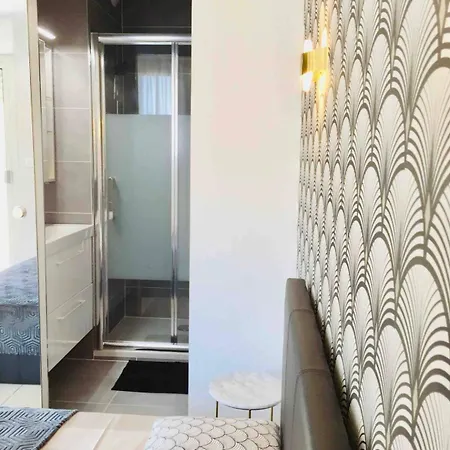 Daire Logement Prive De Standing - Climatise Moyen Et Long Sejour